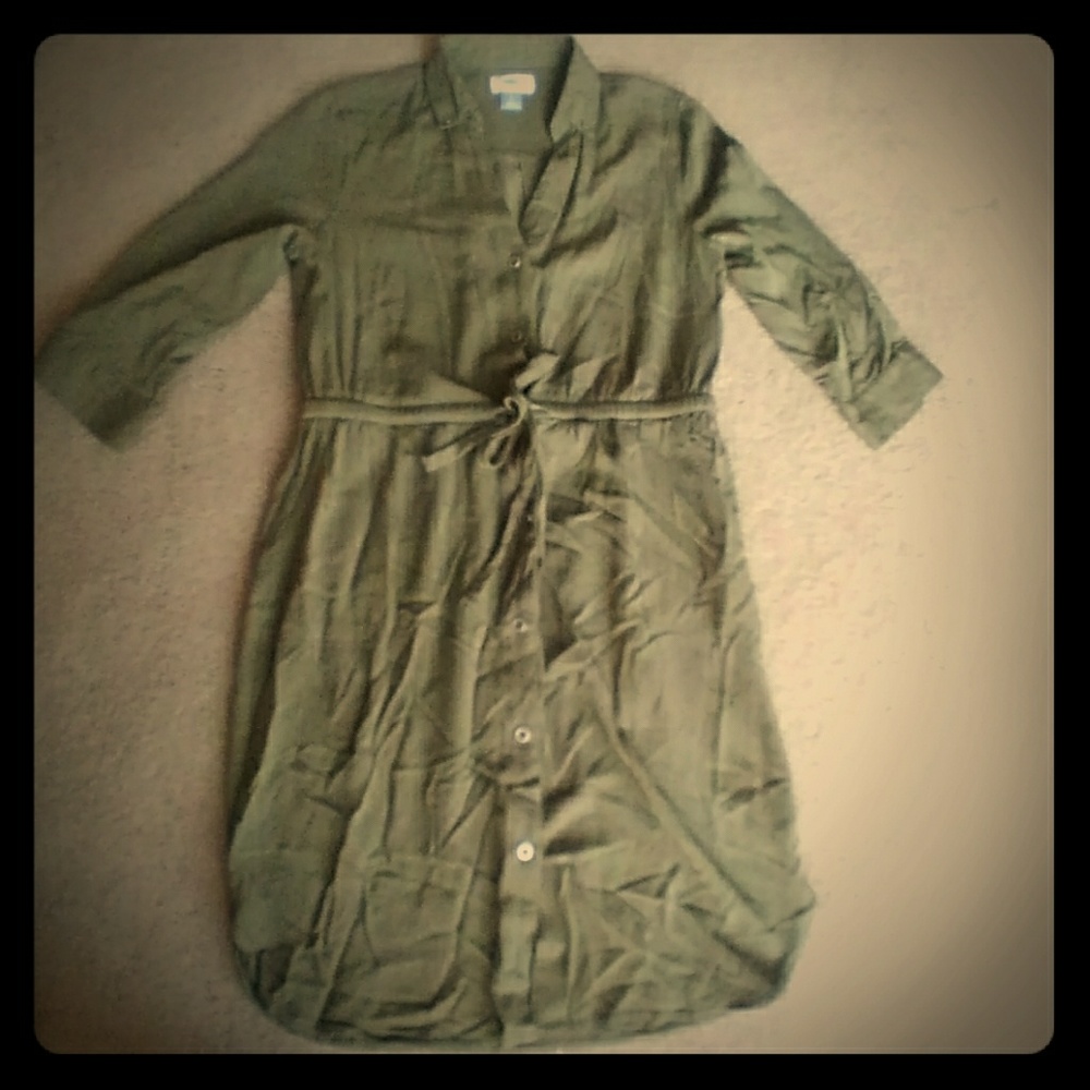 Old Navy shirt dress